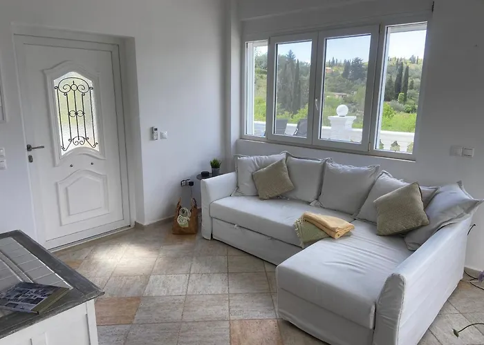 Vilă Private And Pool With Views And Sunset Terraces At The Grove *